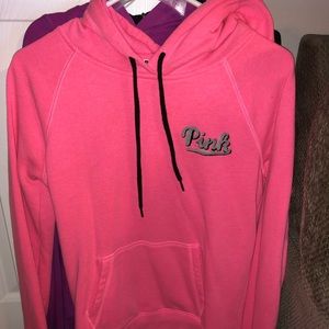 VS pink hoodie